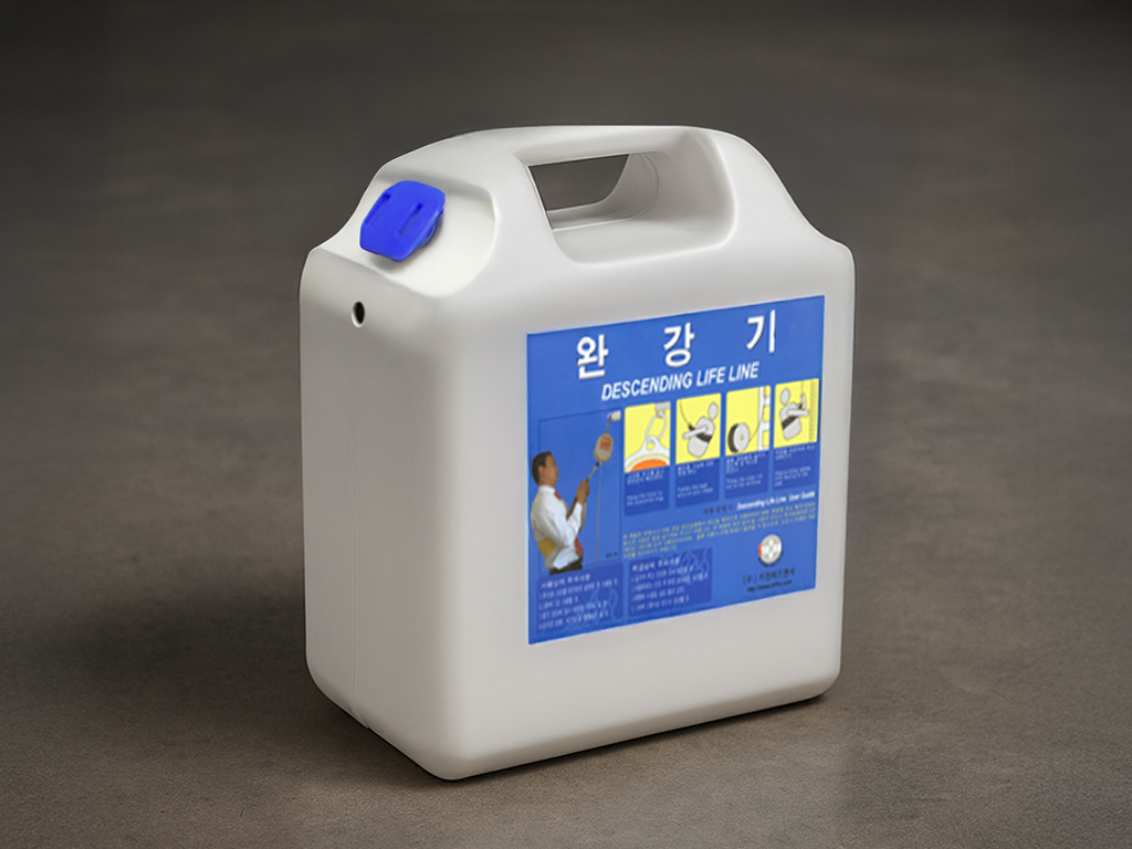 완강기 발판 및 케이스